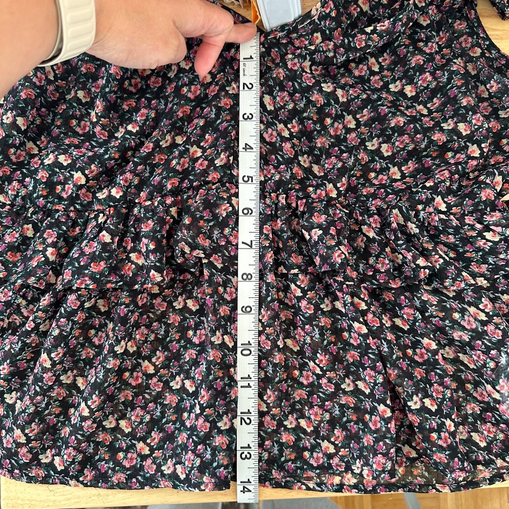 American Eagle Outfitters Floral Ruffled Tank Top - Picture 10 of 11